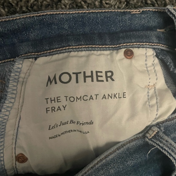MOTHER JEANS The Tomcat High Waist Ankle Jeans in Let's Just Be Friends - Picture 11 of 11